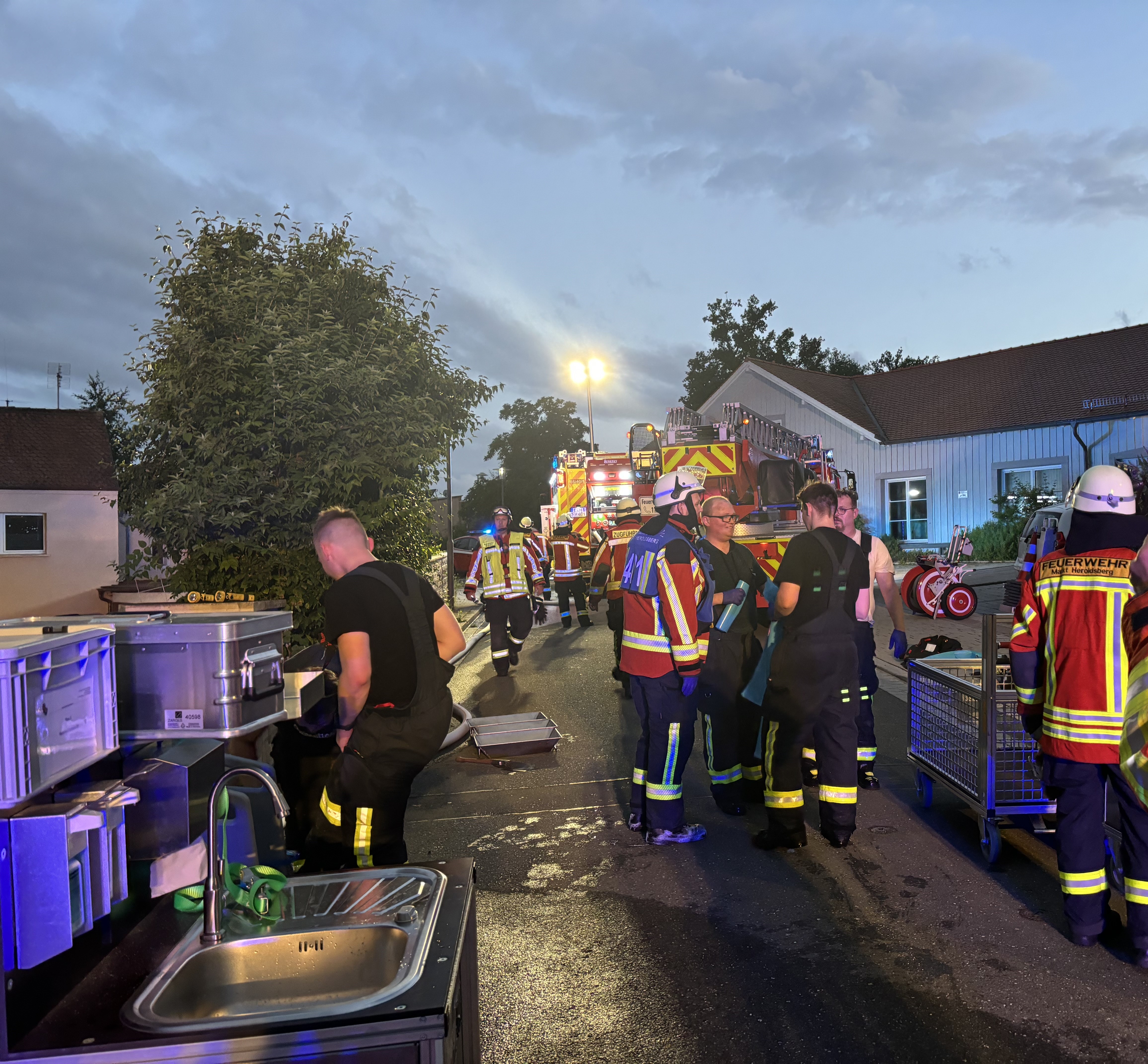 24-07-04 21-46-51 7943 geändert.jpg